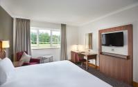 DoubleTree by Hilton Coventry image 4